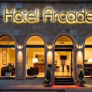 Arcade Hotel